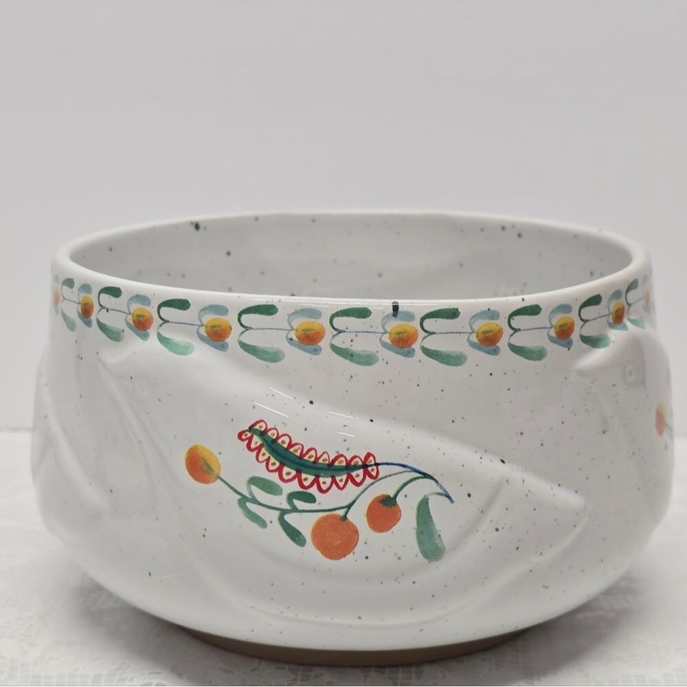 Anthropologie 3D Birds With Solanum Berries Garden Stoneware Planter Pot NEW